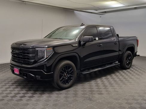 Used 2024 GMC Sierra 1500 Elevation AWD/4WD image 1