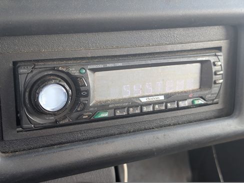 Used 1998 Dodge Ram 1500 Truck 4x4 Regular Cab image 11