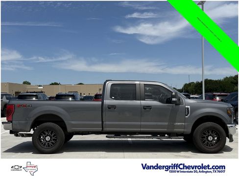 Used 2022 Ford F250 XL w/ Power Equipment Group AWD/4WD image 4