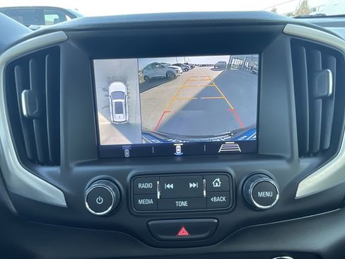 Used 2018 GMC Terrain Denali w/ Advanced Safety Package AWD/4WD image 15