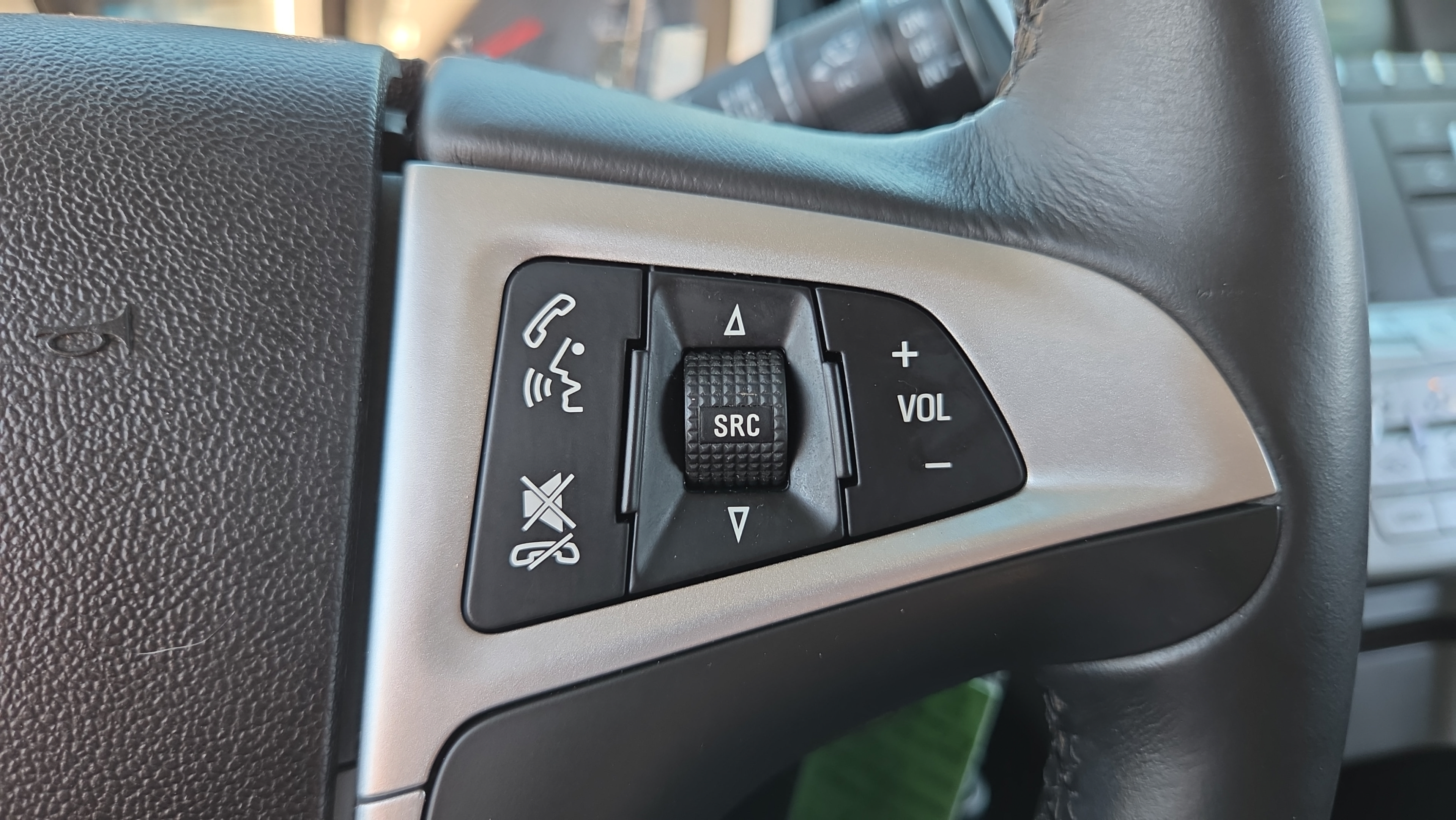 Used 2014 Chevrolet Equinox LT w/ Driver Convenience Package FWD image 23