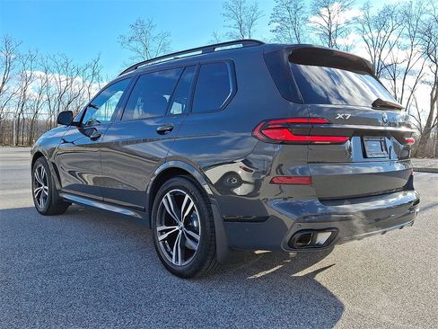 Certified 2024 BMW X7 xDrive40i w/ Executive Package image 7