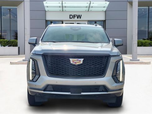 Used 2025 Cadillac Escalade Sport Platinum w/ LPO, Floor Liner Package image 2