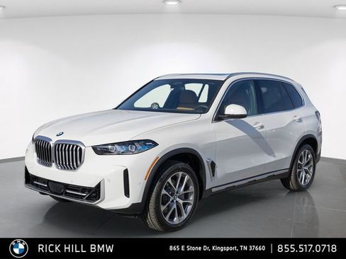 New 2026 BMW X5 xDrive40i image 1