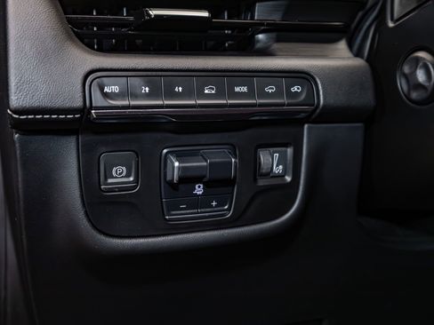 Used 2023 Cadillac Escalade Sport w/ Touring Package image 18