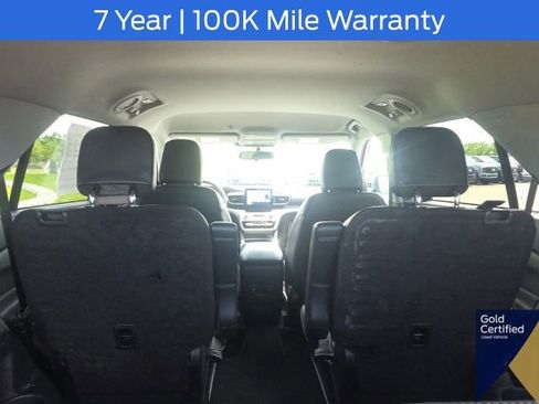 Used 2023 Ford Explorer XLT w/ Equipment Group 202A AWD/4WD image 17