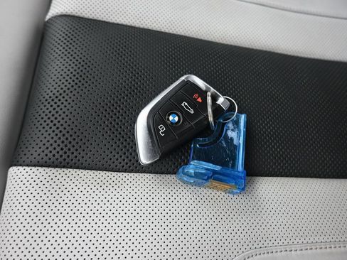 Used 2023 BMW M3 Competition RWD image 50