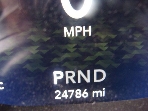 Used 2020 Jeep Wrangler Unlimited Sahara w/ Uconnect 4C Nav & Sound Group image 6