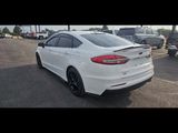 Used 2019 Ford Fusion SE w/ Equipment Group 151A image 5