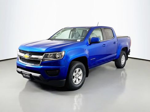 Used 2019 Chevrolet Colorado W/T w/ WT Convenience Package AWD/4WD image 3