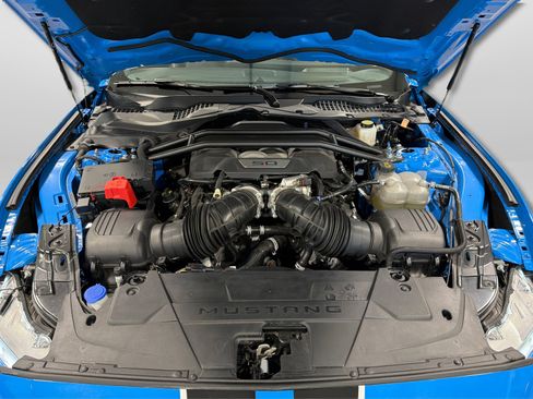 Used 2024 Ford Mustang GT Premium RWD image 9