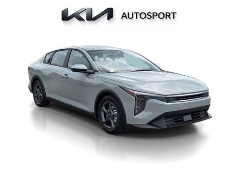 New 2026 Kia K4 FWD image 3