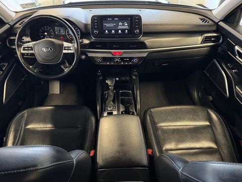 Used 2021 Kia Telluride S image 13