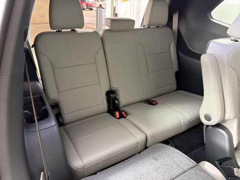 New 2026 GMC Acadia Elevation w/ Elevation Premium Package image 25