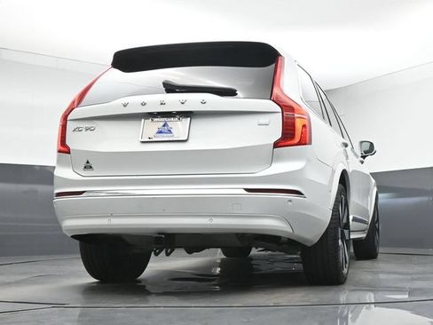 Used 2024 Volvo XC90 T8 Ultimate w/ Lounge Package AWD/4WD image 16