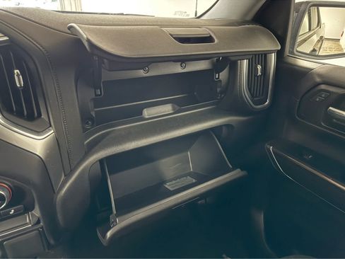 Used 2022 Chevrolet Silverado 1500 LT Trail Boss w/ Bed Protection Package AWD/4WD image 21