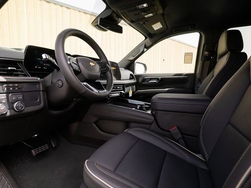 New 2025 Chevrolet Suburban Premier w/ LPO, Get Active Package image 11