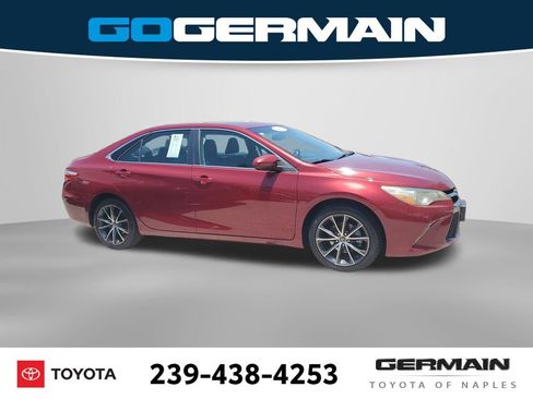 Certified 2017 Toyota Camry XSE FWD image 6