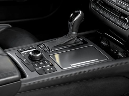 Used 2017 Genesis G80 3.8 w/ Option Group 03 image 26