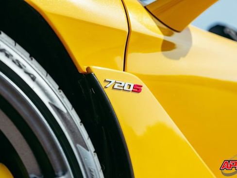 Used 2020 McLaren 720S Performance RWD image 61