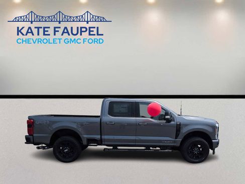New 2026 Ford F250 Lariat w/ Black Appearance Package AWD/4WD image 8