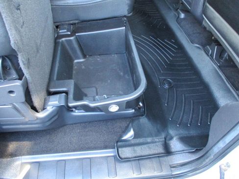 Used 2016 Ford F250 Lariat w/ Lariat Ultimate Package image 40