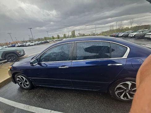 Used 2016 Honda Accord EX-L image 7