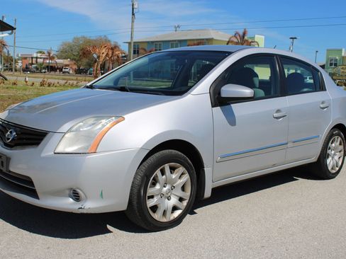 Used 2012 Nissan Sentra 2.0 S image 1