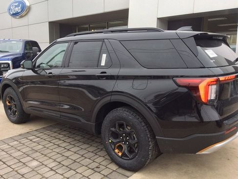 New 2026 Ford Explorer Tremor image 9