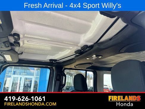 Used 2021 Jeep Wrangler Unlimited Sport AWD/4WD image 29