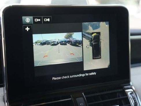 Used 2019 Lincoln Navigator Reserve AWD/4WD image 30
