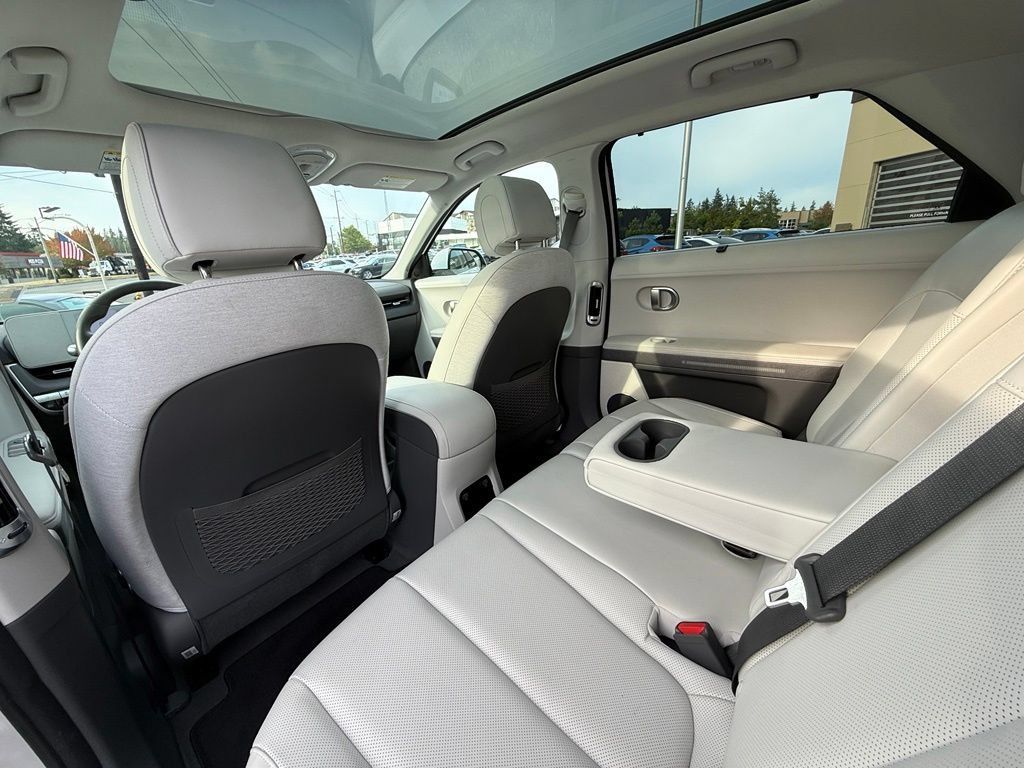Certified 2024 Hyundai Ioniq 5 Limited RWD image 15