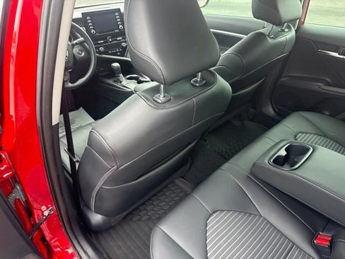 Used 2024 Toyota Camry SE w/ Convenience Package FWD image 20