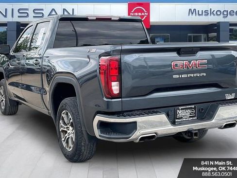 Used 2021 GMC Sierra 1500 SLE AWD/4WD image 4