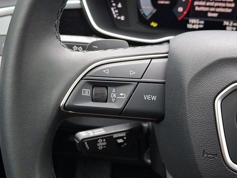 Certified 2025 Audi Q3 2.0T Premium Plus w/ Premium Plus Package image 21