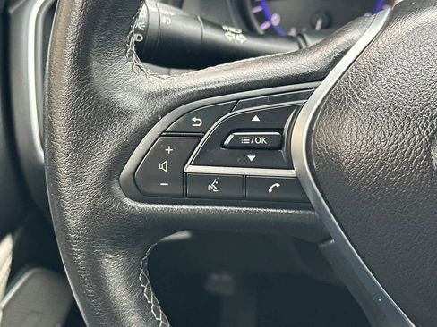 Used 2017 INFINITI Q60 w/ Premium Plus Package 2.0T image 24