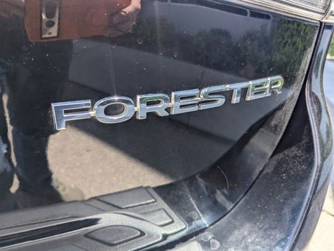 Used 2023 Subaru Forester Premium AWD/4WD image 28