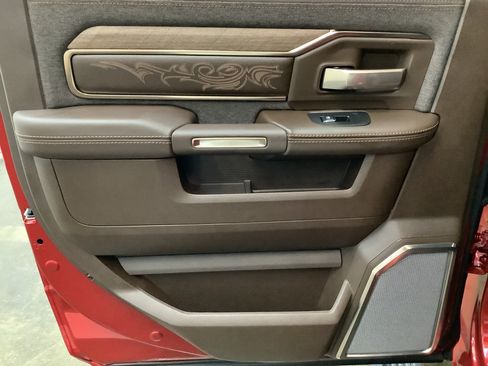 New 2026 RAM 2500 Limited AWD/4WD image 26