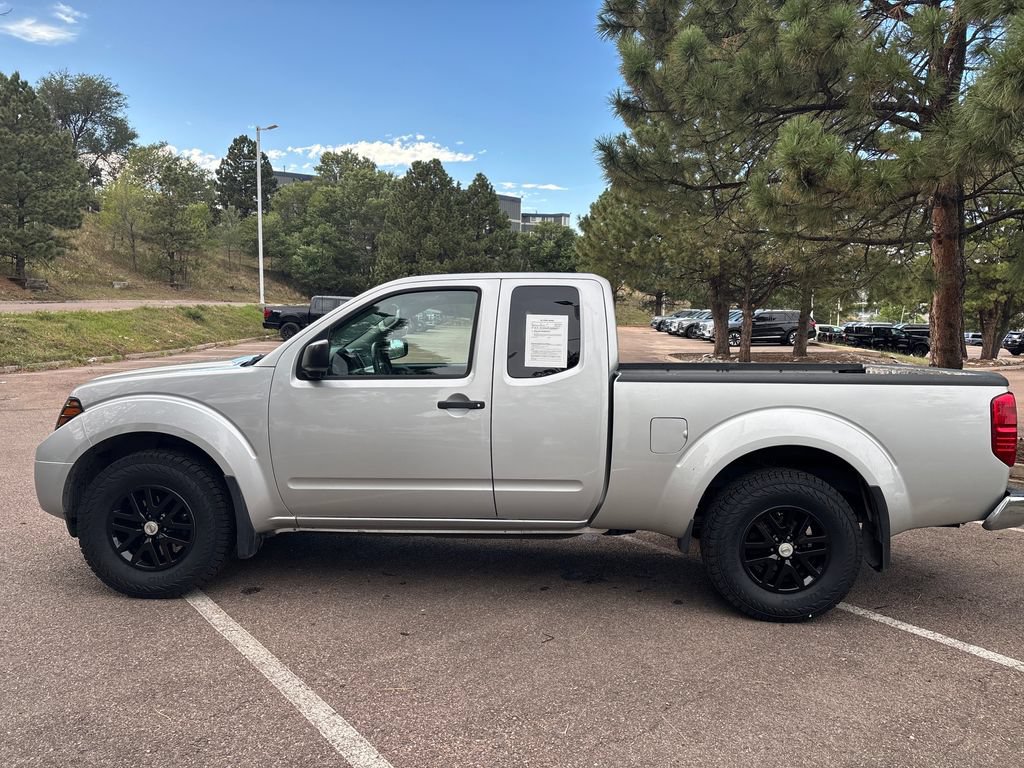 Used 2018 Nissan Frontier SV w/ Value Truck Package AWD/4WD image 8