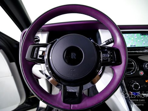 Used 2023 Rolls-Royce Cullinan image 14