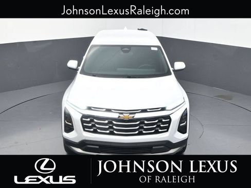 Used 2025 Chevrolet Equinox LT FWD image 23