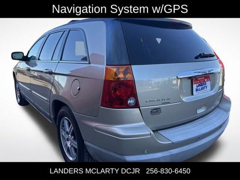 Used 2008 Chrysler Pacifica Touring image 4