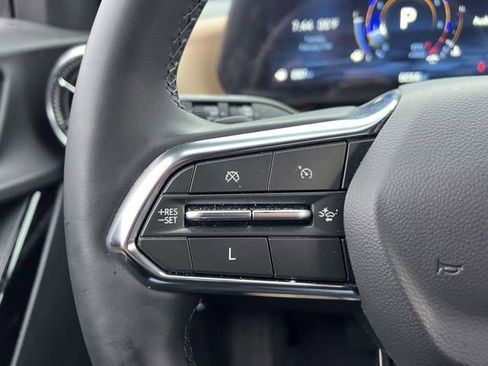 Certified 2025 Chevrolet Equinox ACTIV w/ Safety and Technology Package image 26