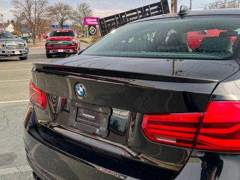 Used 2018 BMW 330i xDrive Sedan image 16