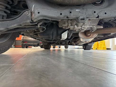 Used 2018 Honda Pilot EX-L image 44