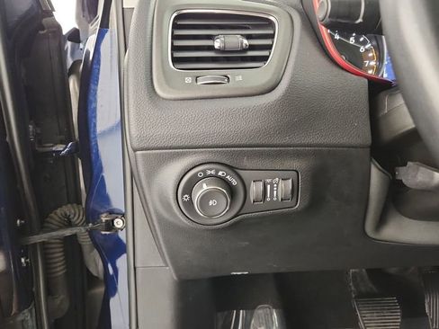 Used 2019 Jeep Compass Trailhawk image 20