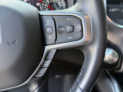 Used 2023 RAM 1500 Laramie AWD/4WD image 16