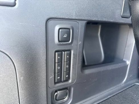 Used 2025 Ford Expedition Active AWD/4WD image 21