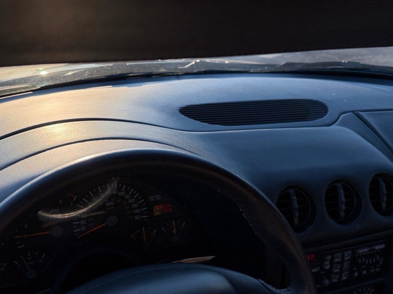 Used 1997 Pontiac Firebird Trans Am RWD image 21