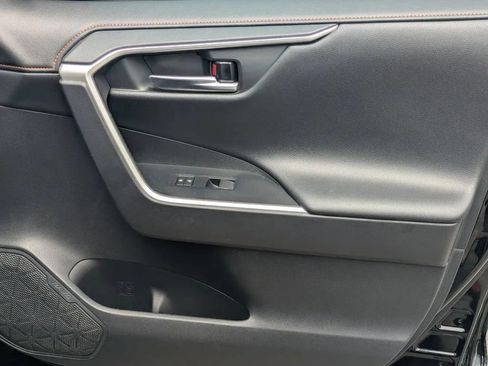 Used 2019 Toyota RAV4 Adventure w/ Cold Weather Package AWD/4WD image 13